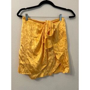 Shore‎ Yellow Floral Satin Wrap Mini Skirt